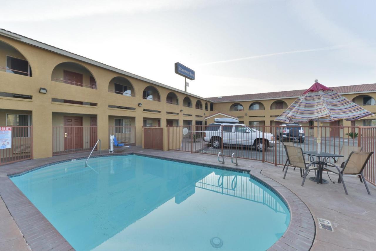 Rodeway Inn Delano Dış mekan fotoğraf