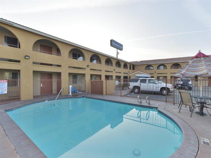 Rodeway Inn Delano Dış mekan fotoğraf