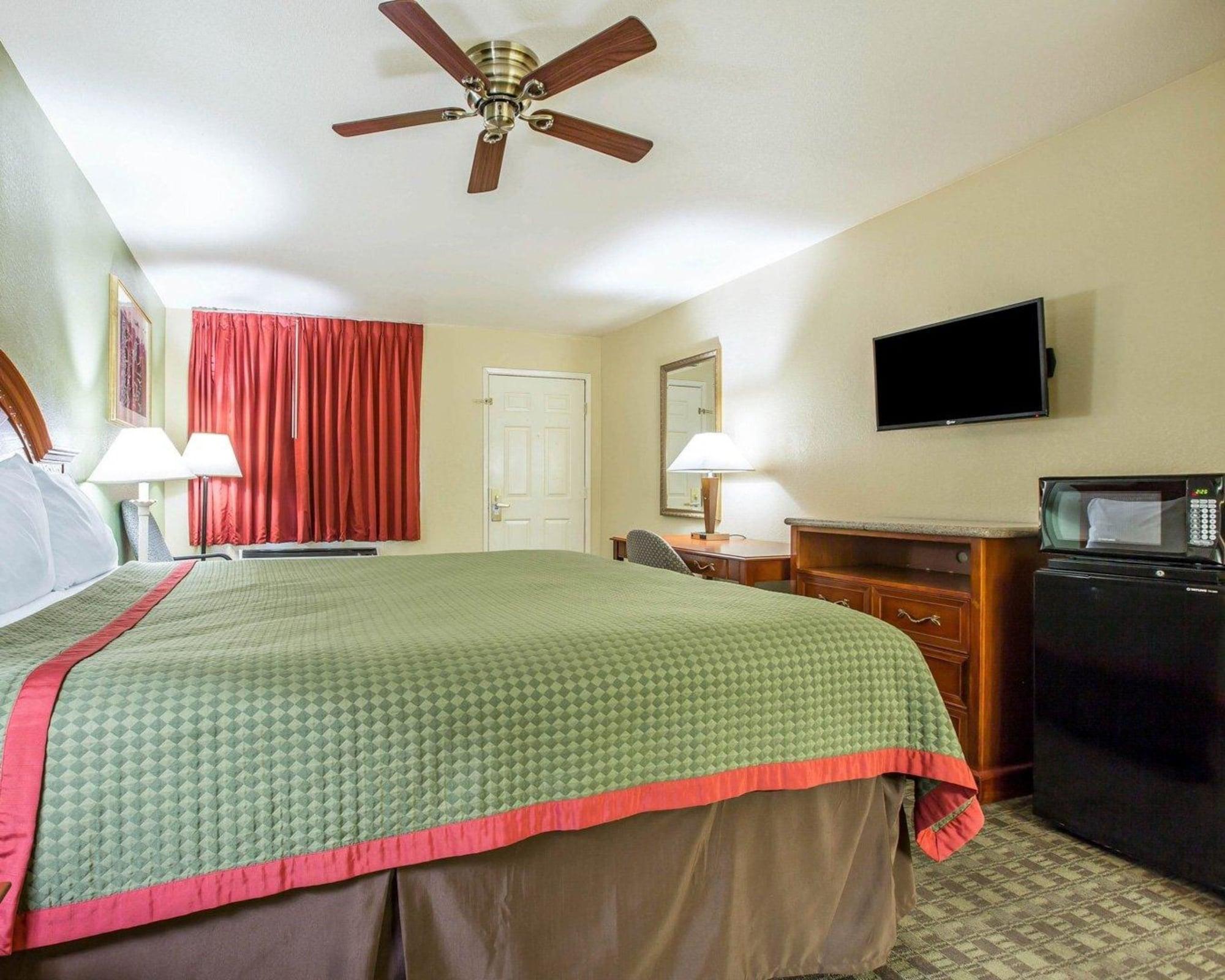 Rodeway Inn Delano Dış mekan fotoğraf