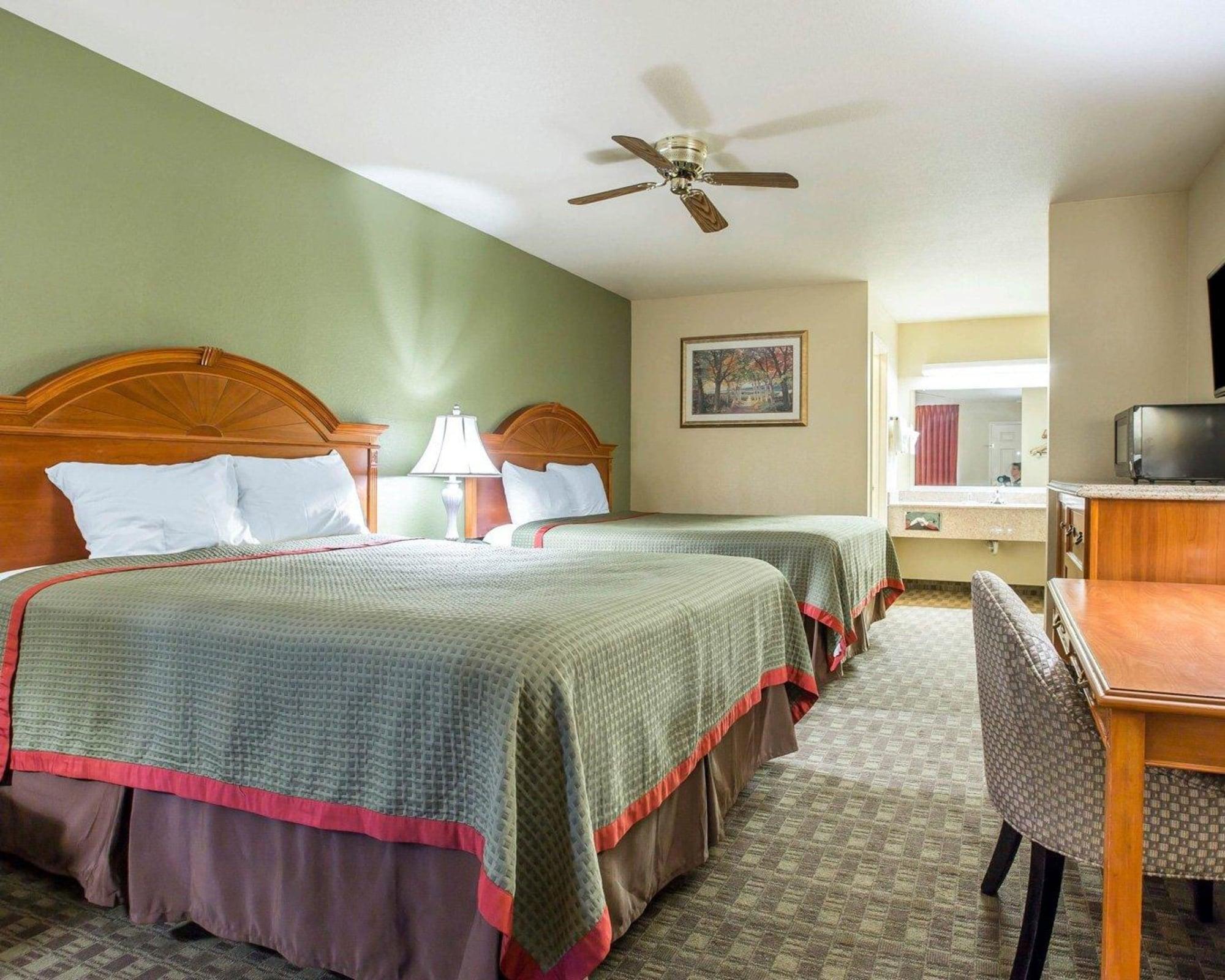 Rodeway Inn Delano Dış mekan fotoğraf